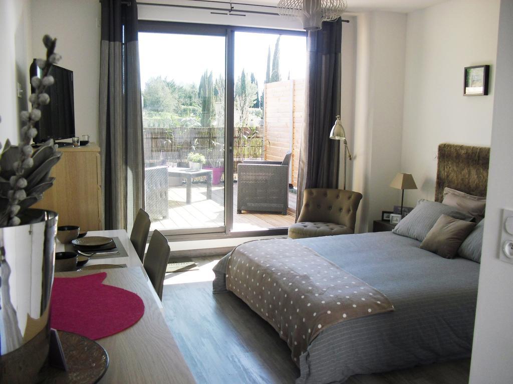 Studio A Deux Pas D'Aix เอ็ก-ซอง-โพรวองซ์ ห้อง รูปภาพ